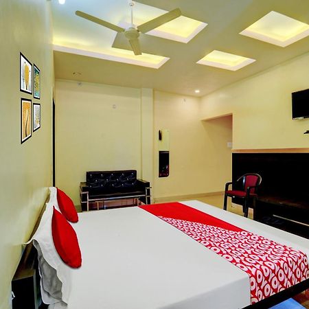 Oyo Flagship Hotel Centre Point Chhapra Extérieur photo